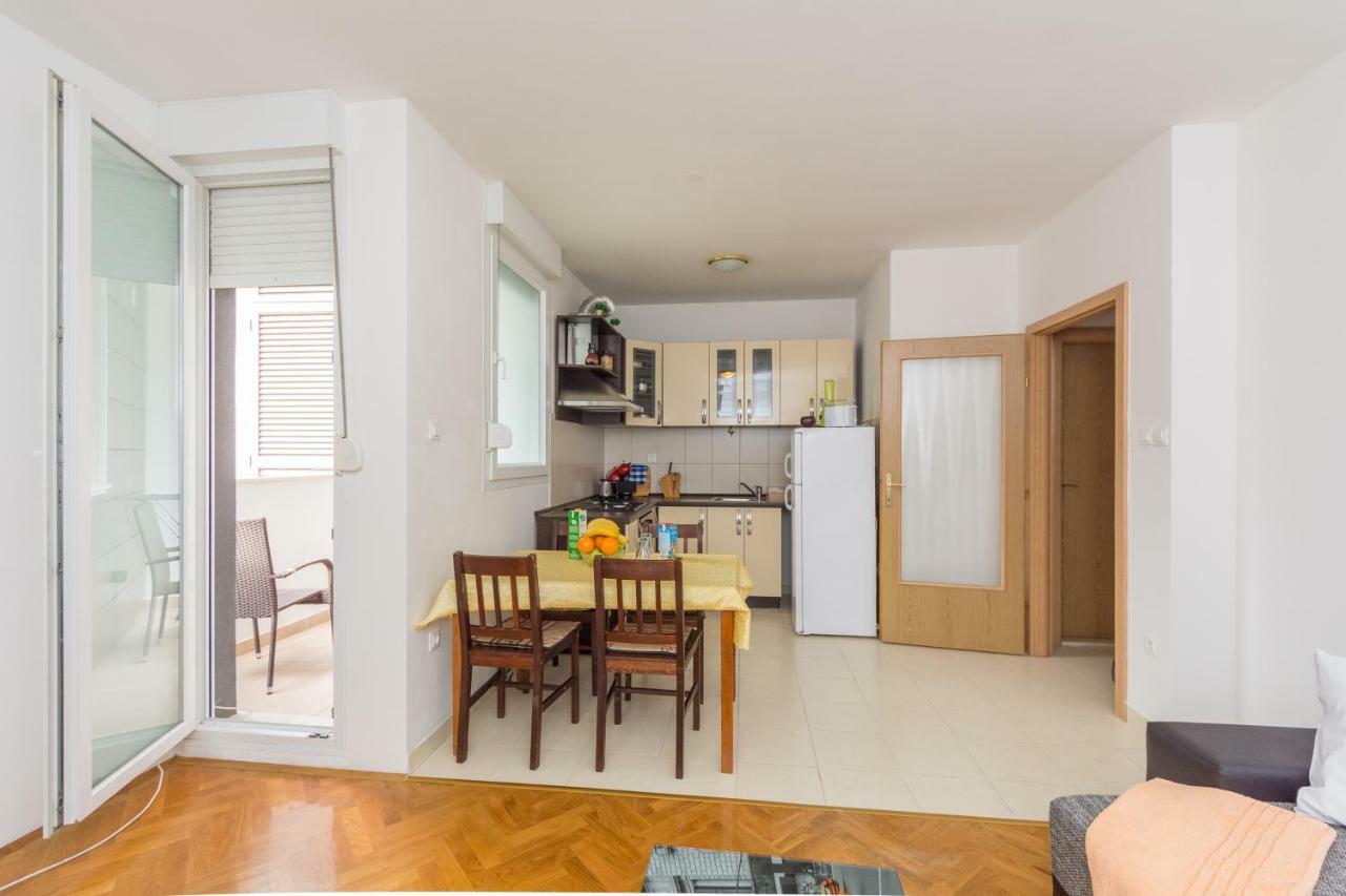 Breki Apartman Podstrana Bagian luar foto